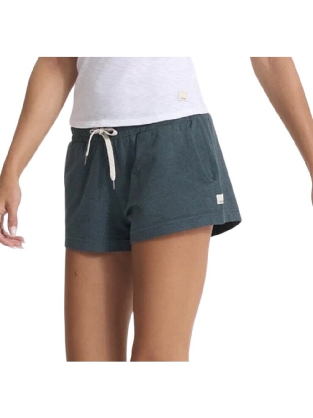 Vuori Halo Performance Short  2.0 Women's Size Large Green Boxy Activewear